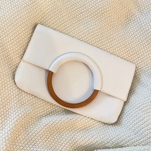 White Clutch Wooden handle